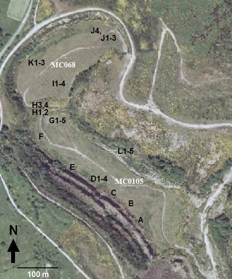 Figure 2 - Emplacement des relevés entomologiques. Photographie aérienne d’après le site www.geoportail.fr. D1-4 signifie que 4 relevés notés D1, D2, D3 et D4 ont été effectués. 