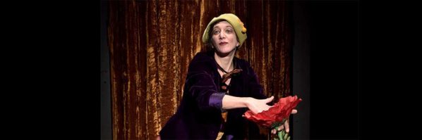 PÔVRE VIEILLE DÉMOCRASSEUSE (de Sol – Marc Favreau)