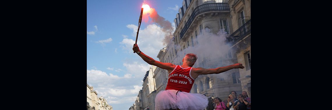 PANIQUE OLYMPIQUE  -  OLYMPIADES CULTURELLES
