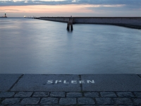 Élodie Merland, SPLEEN, intervention in situ, peinture aérosol / photographie, Dunkerque, France (2020)