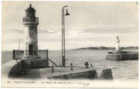 Saint-Nazaire. - Les Phares du Nouveau Port