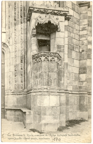 Guérande - Chaire extérieure de l'église collégiale Saint-Aubin