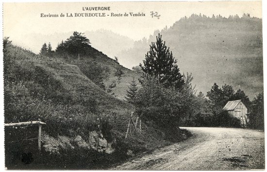 L'Auvergne - Environs de La Bourboule - Route de Vendeix