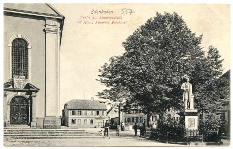 Edenkoben - Partie am Ludwigsplatz mit König Ludwigs Denkmal