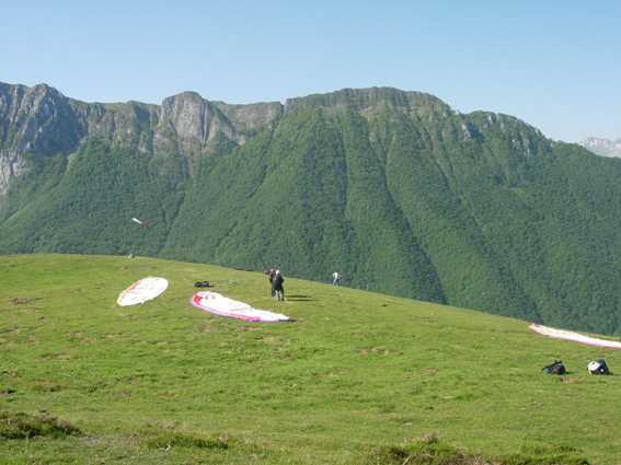 Enlarge avant_vol2.JPG