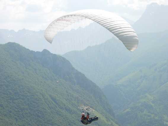 Enlarge fille_cage.JPG