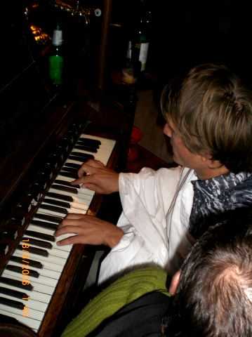 Enlarge FrereBenauclavier.JPG