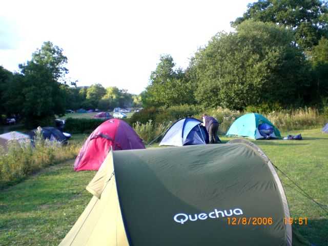 Enlarge LEcamping.JPG