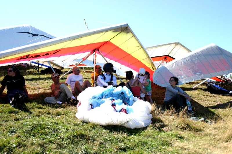 Enlarge Picture042_British_team.jpg