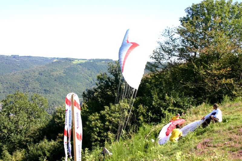 Enlarge Picture063_British_team.jpg