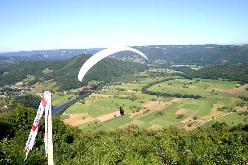 Enlarge Picture085_British_team.jpg