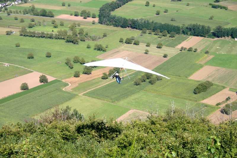 Enlarge Picture108_British_team.jpg