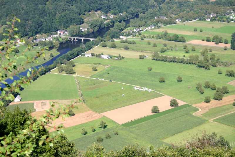 Enlarge Picture136_British_team.jpg