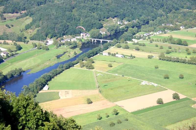 Enlarge Picture160_British_team.jpg