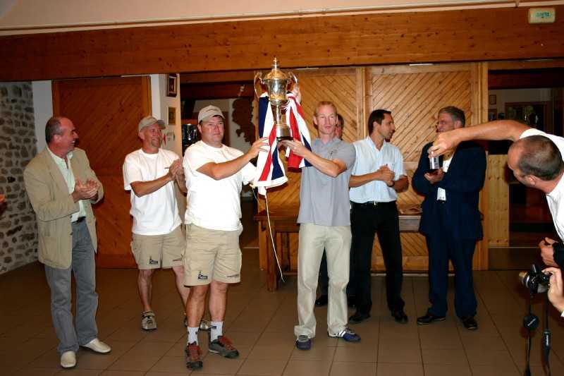 Enlarge Picture205_British_team.jpg