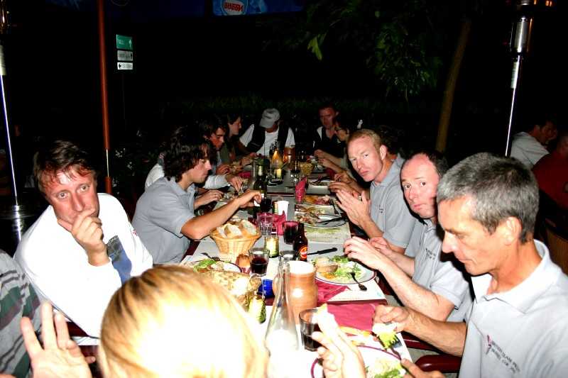 Enlarge Picture217_British_team.jpg