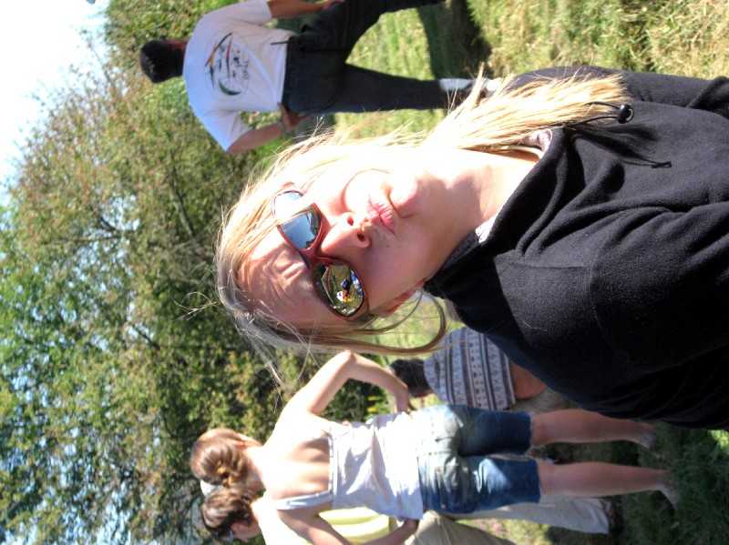 Enlarge Picturen144_British_team.jpg