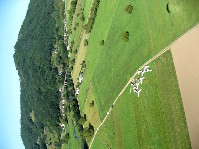 Enlarge Picturen154_British_team.jpg