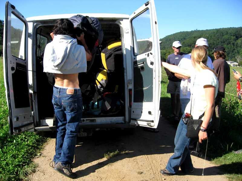 Enlarge Picturen161_British_team.jpg