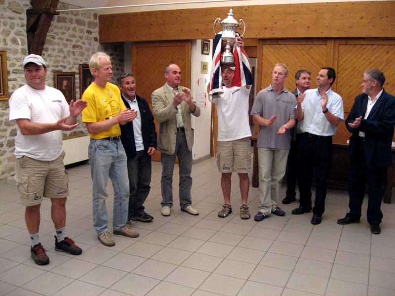 Enlarge Picturen172_British_team.jpg