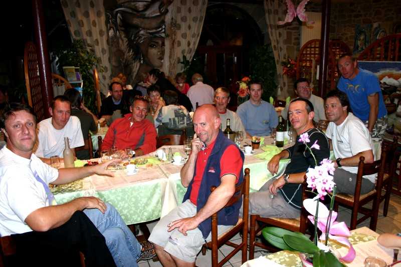 Enlarge Picture004_British_teaml.jpg