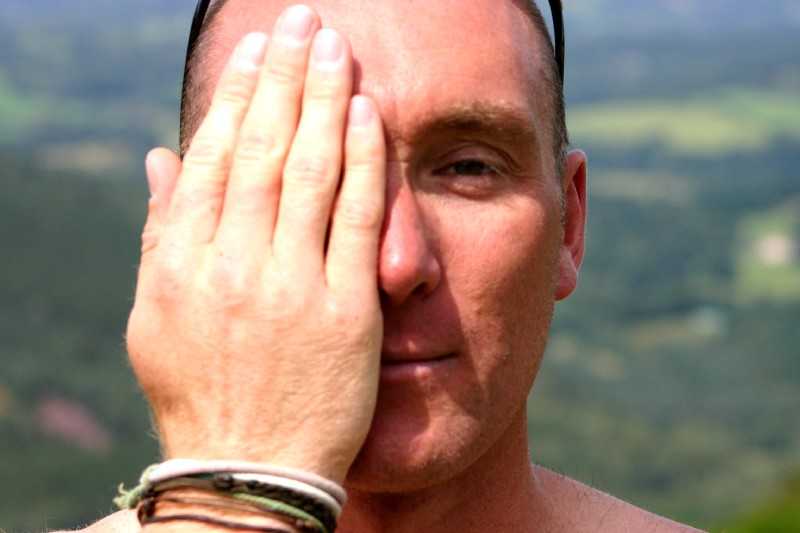 Enlarge Picture076_British_teaml.jpg