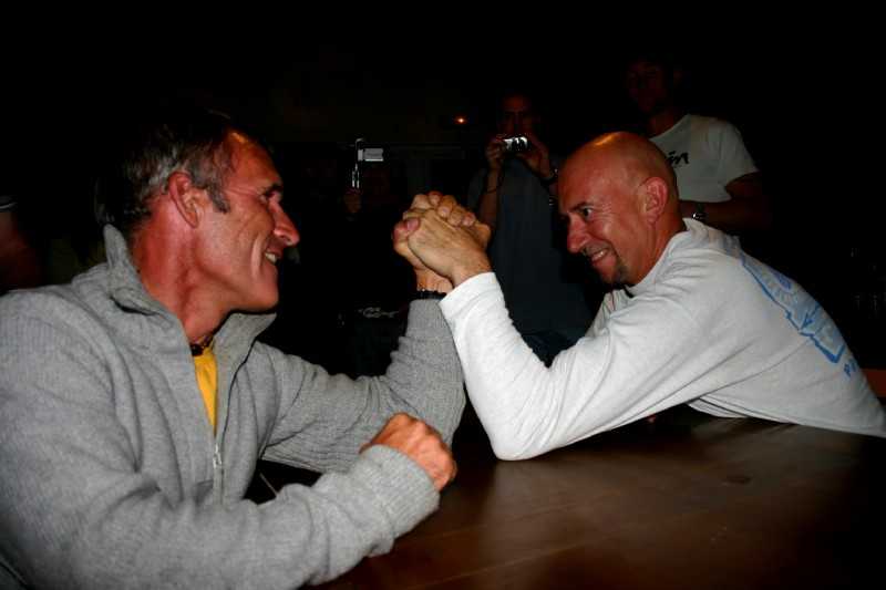 Enlarge Picture084_British_team.jpg