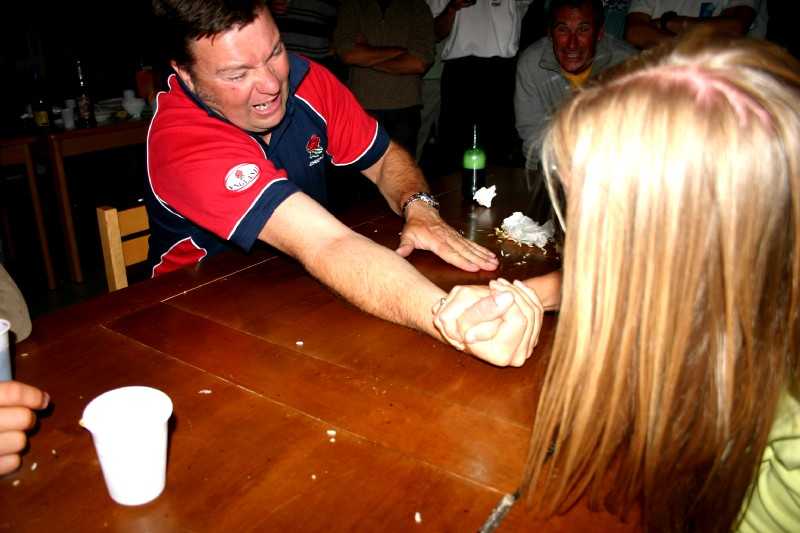 Enlarge Picture284_British_team.jpg