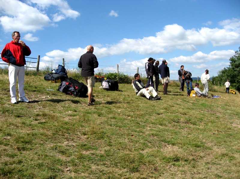 Enlarge Picture069_British_team.jpg