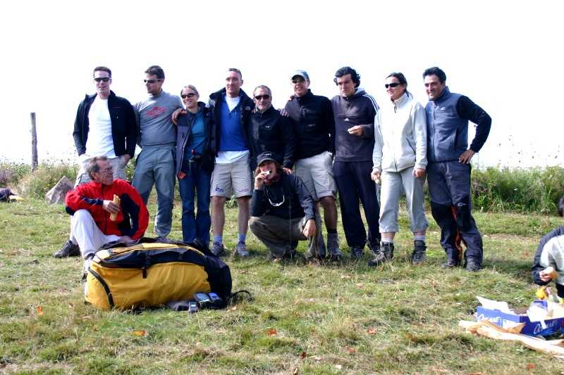 Enlarge Picture240_British_team.jpg