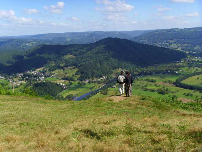 Enlarge launch3_British_team.jpg