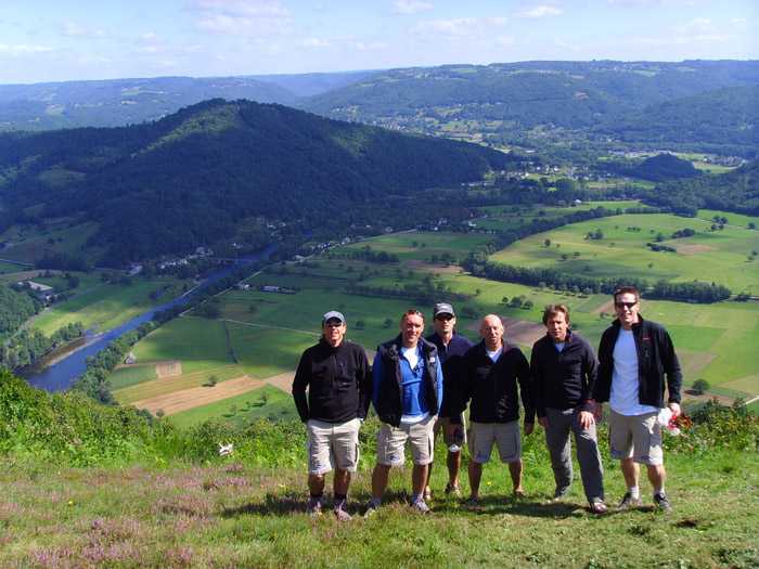 Enlarge launchsite2_British_team.jpg