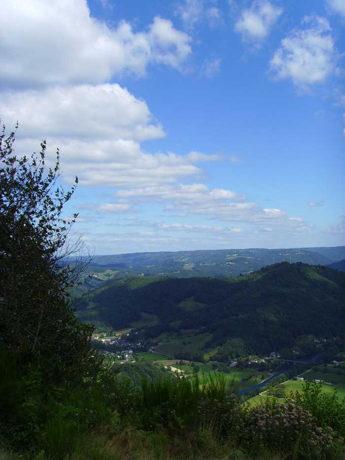 Enlarge street_British_team.jpg