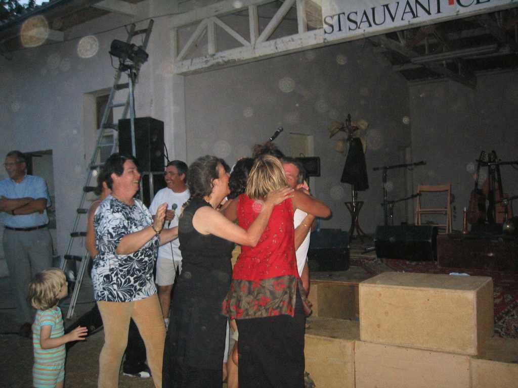 Enlarge bruno_fans.JPG