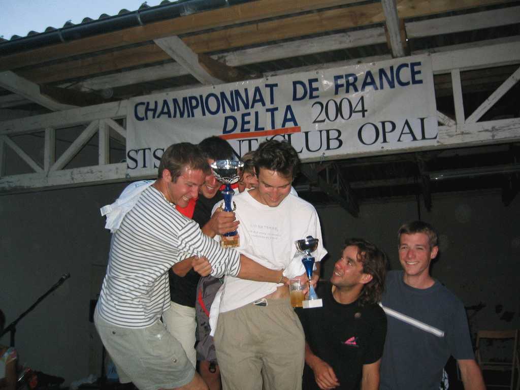 Enlarge podium_espoir.JPG