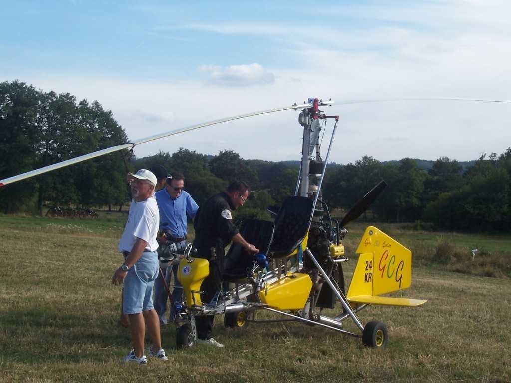 Enlarge autogyres2.jpg