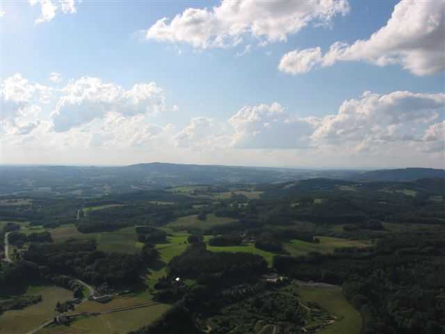 Enlarge mone1806_008.jpg