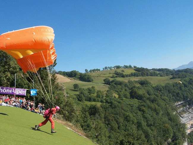 Enlarge Icare2005_OldWing3.jpg