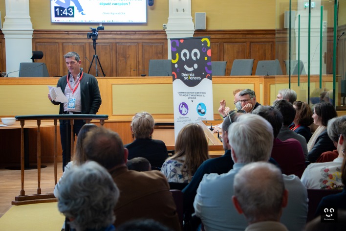 Projet-lires2-soiree-donne-ta-langue-au-chercheur-democratie-justice-juin24-33