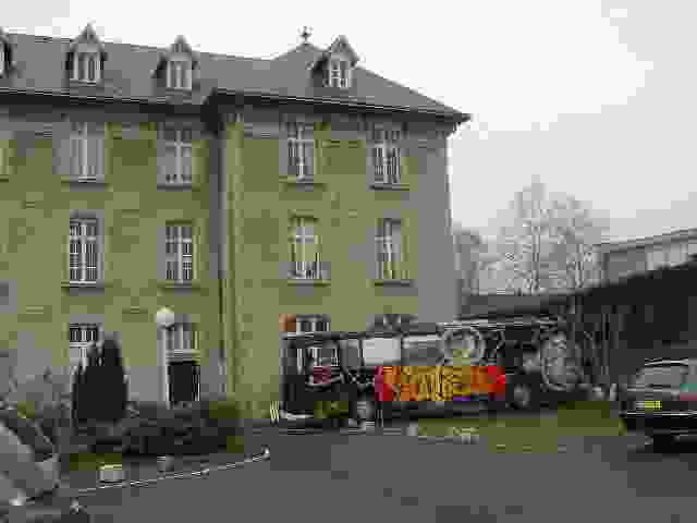 Enlarge a_DSC00405.JPG