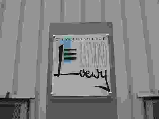 Enlarge la_souterraine003.jpg