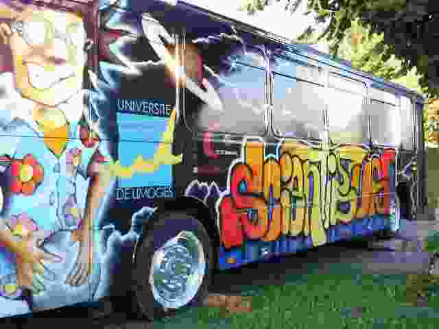 Enlarge bus_cote.jpg