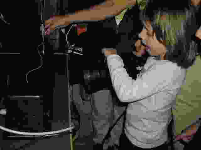 Enlarge petite_fille_et_corde_de_melde.jpg