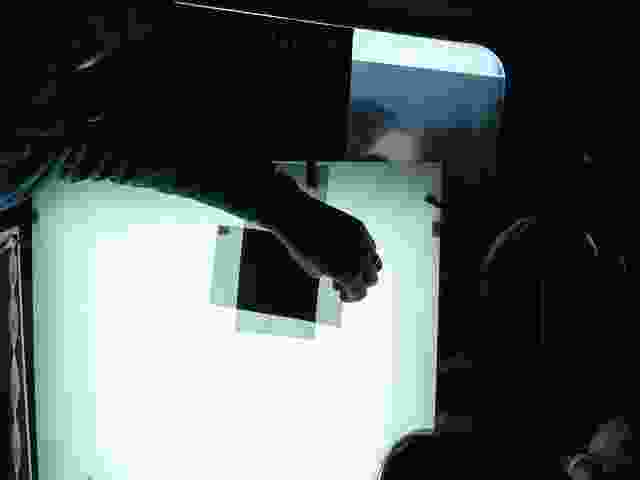 Enlarge polariseurs.jpg