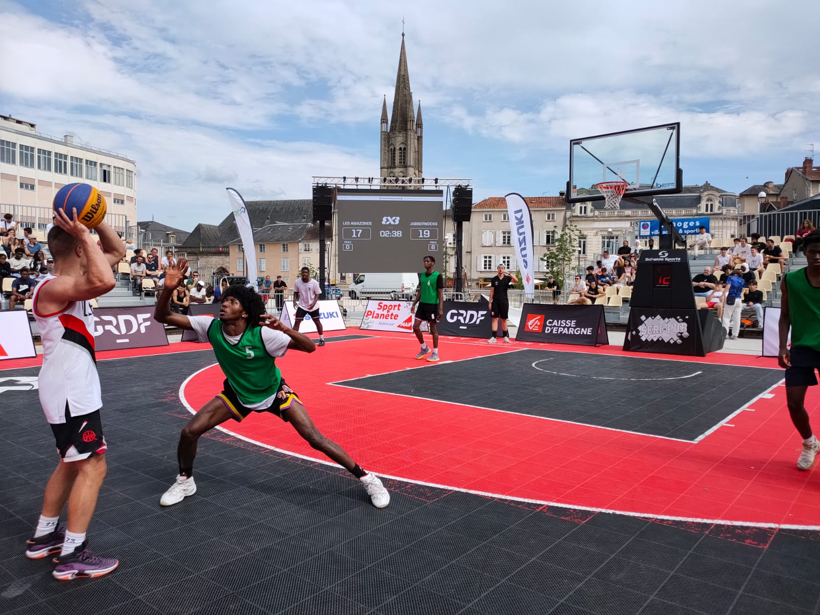 Retour sur le tournoi de basket universitaire Open Plus SUAPS