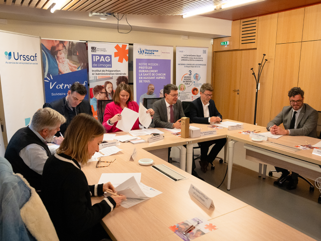 Signature d’une convention de partenariat entre l’Université de Limoges, l’IPAG et les organismes de Sécurité sociale de la Haute-Vienne, dans les locaux de l’Urssaf Limousin.
